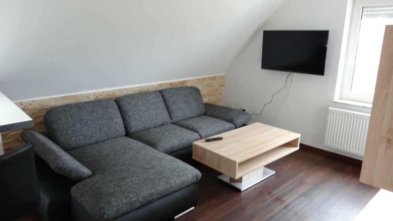 Ferienwohnung Huus Veertein Neuharlingersiel Exterior foto