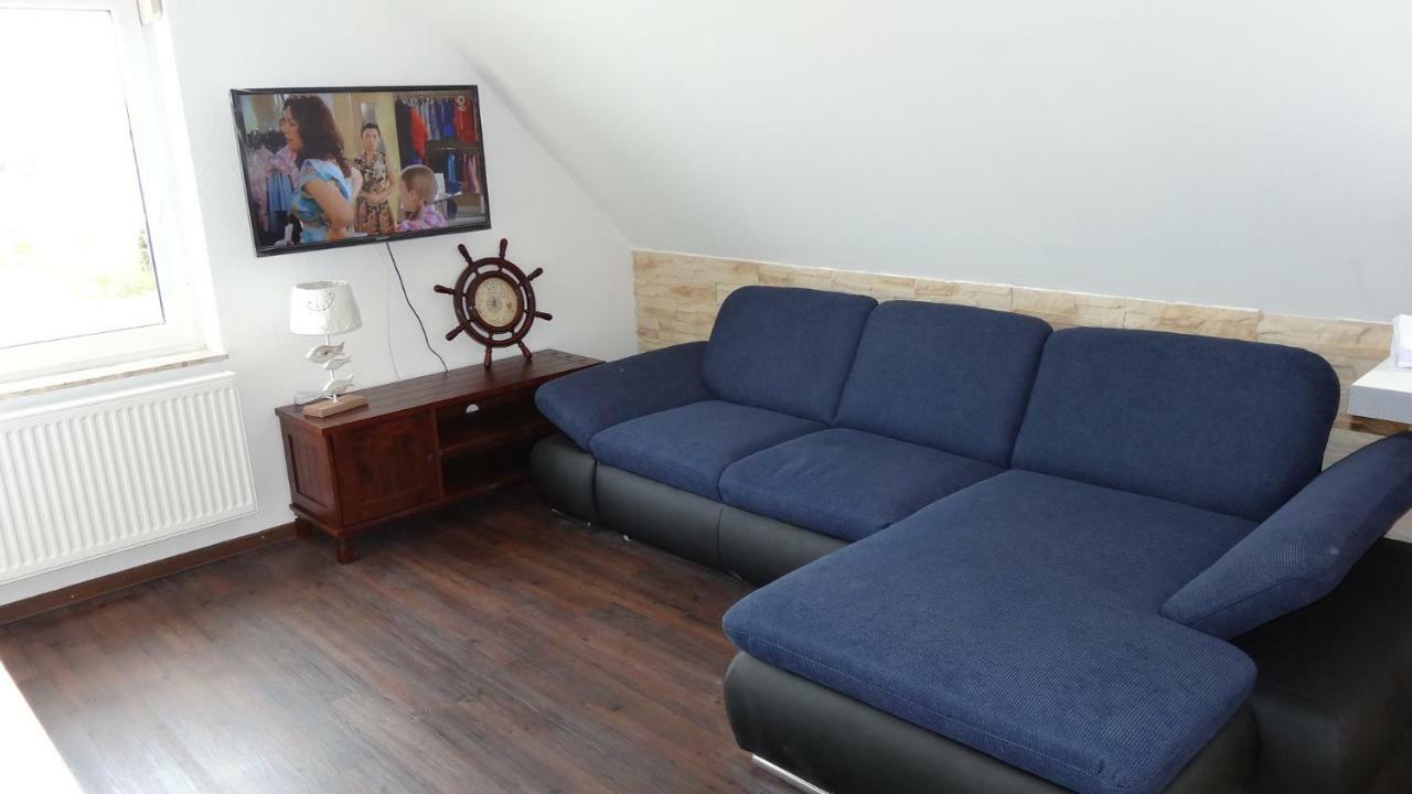 Ferienwohnung Huus Veertein Neuharlingersiel Exterior foto